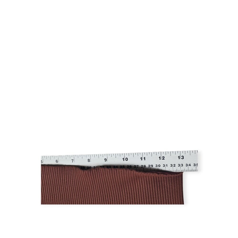 Vuori | Performance Leggings | Women's | Medium | Rust/Brown | Ribbed Waist - Picture 4 of 9